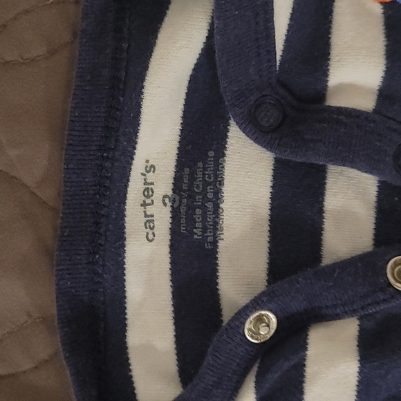 🌸3/$15🌸 Carter's 3 months monster striped sleeper - Picture 4 of 4
